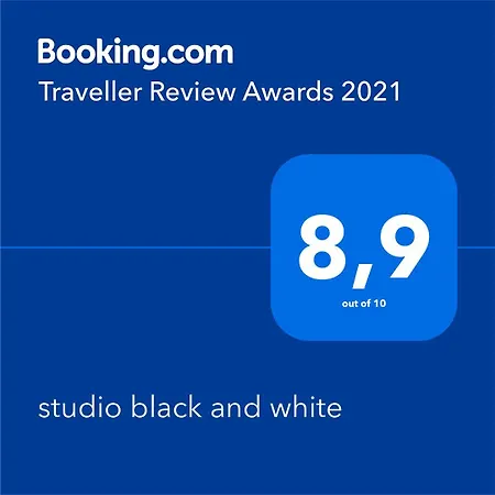 Apartamento Black And White