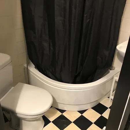 Apartman Black And White